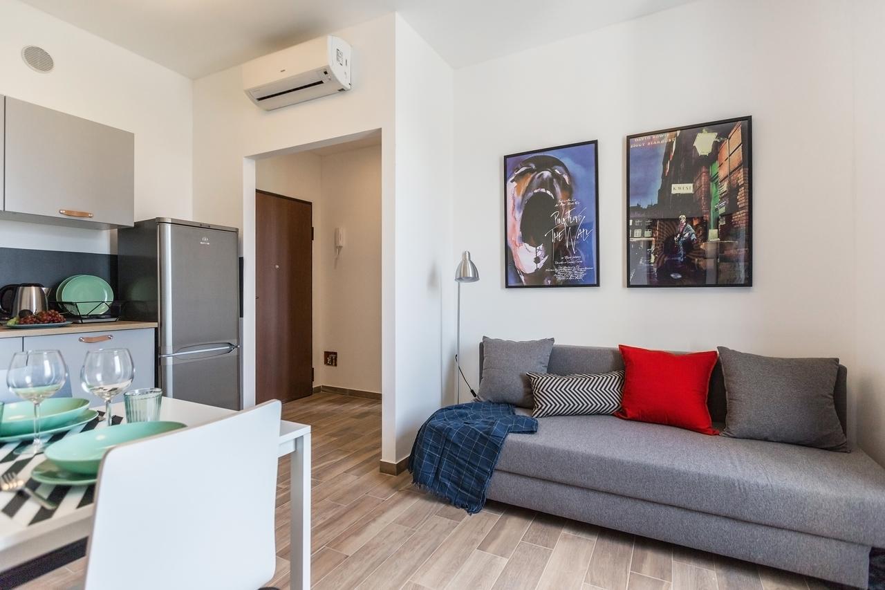 Апартаменты Certosa Colorful Mini Flats Милан Экстерьер фото