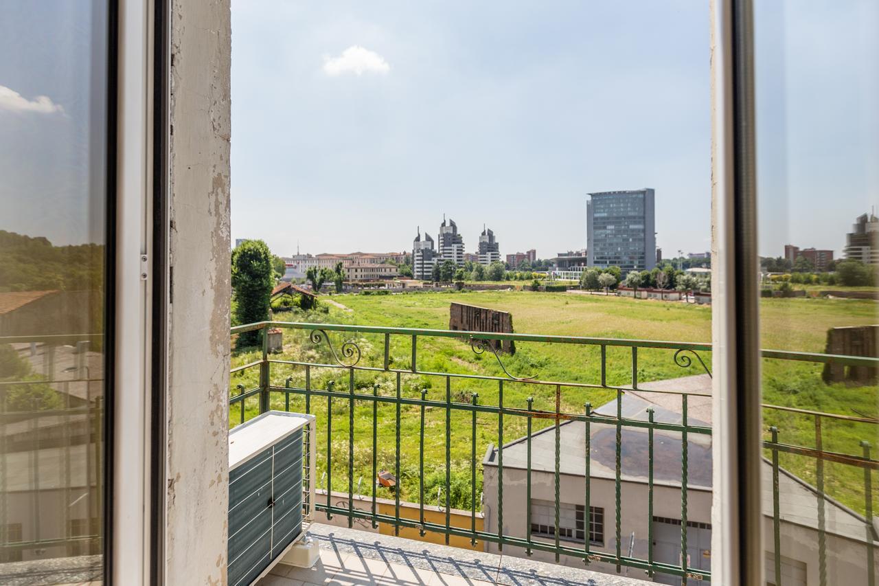 Апартаменты Certosa Colorful Mini Flats Милан Экстерьер фото
