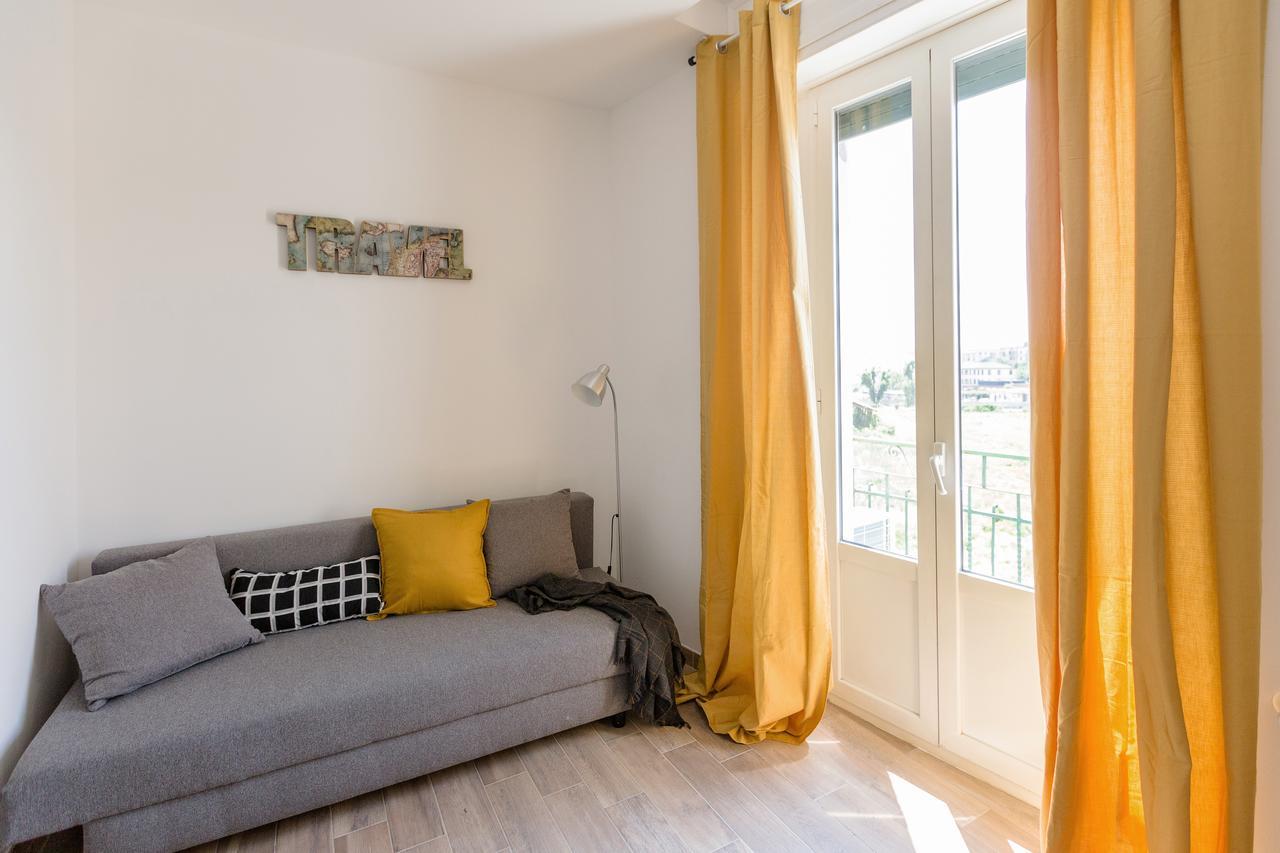 Апартаменты Certosa Colorful Mini Flats Милан Экстерьер фото
